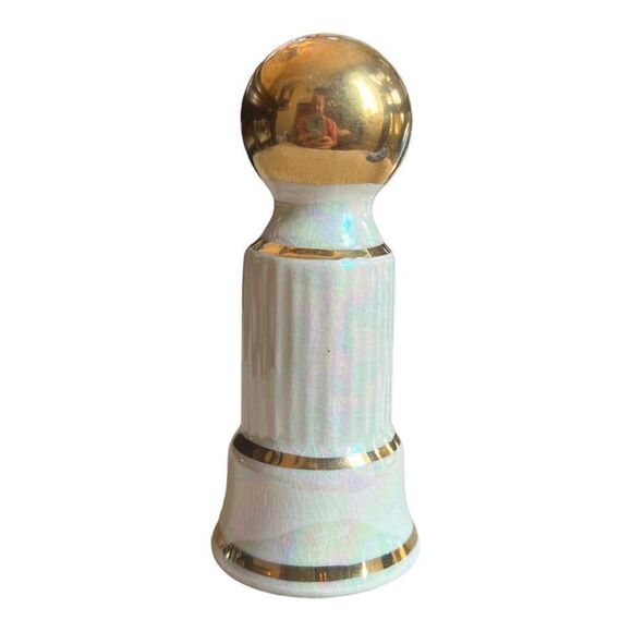 Vintage Bowling Ball and Pin Salt and Pepper Shakers Porcelain - Picture 3 of 11